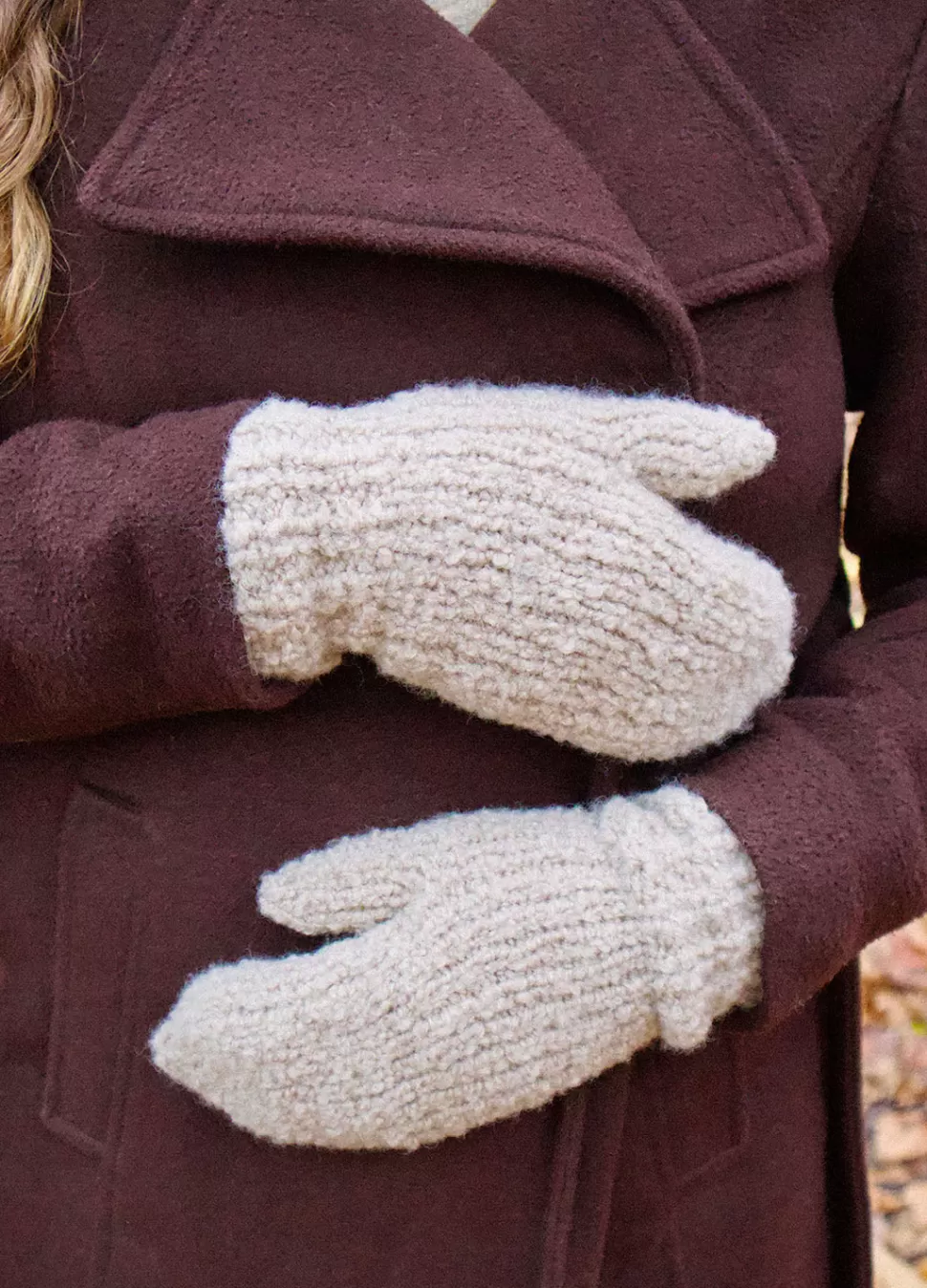 Azalea Gloves Kit>We Are Knitters Flash Sale