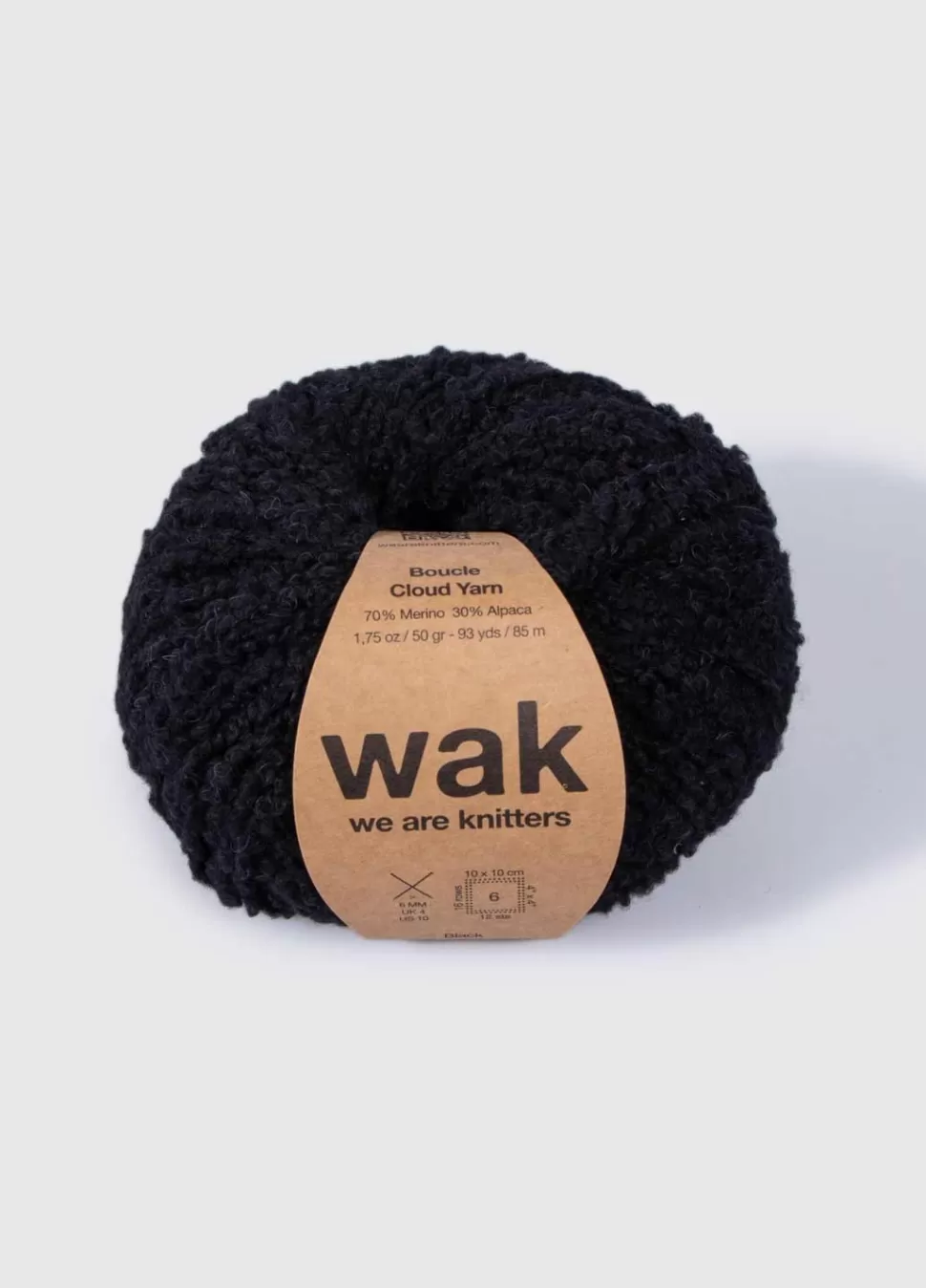 The Boucle Cloud Yarn Black>We Are Knitters Hot