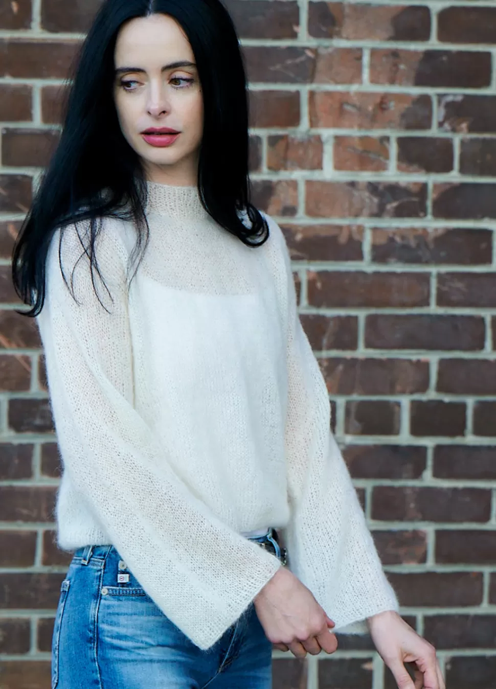 The go to Sweater x Krysten Ritter Kit>We Are Knitters Cheap